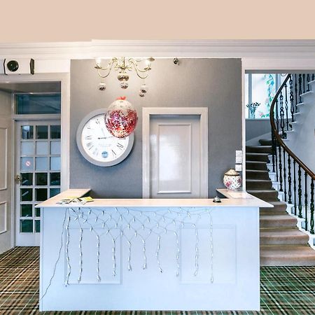 Oyo Lochinvar Hotel Glasgow Eksteriør billede