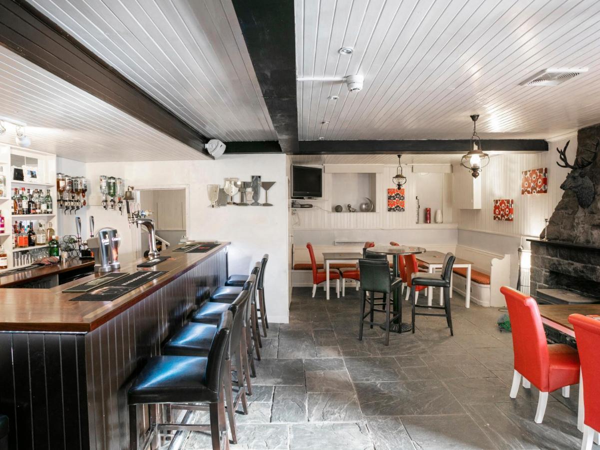 Oyo Lochinvar Hotel Glasgow Eksteriør billede