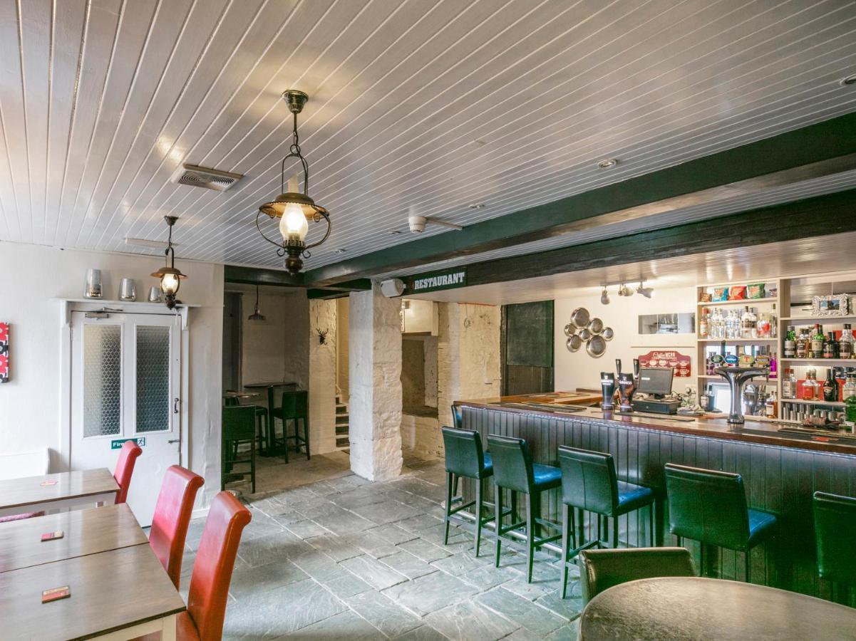 Oyo Lochinvar Hotel Glasgow Eksteriør billede