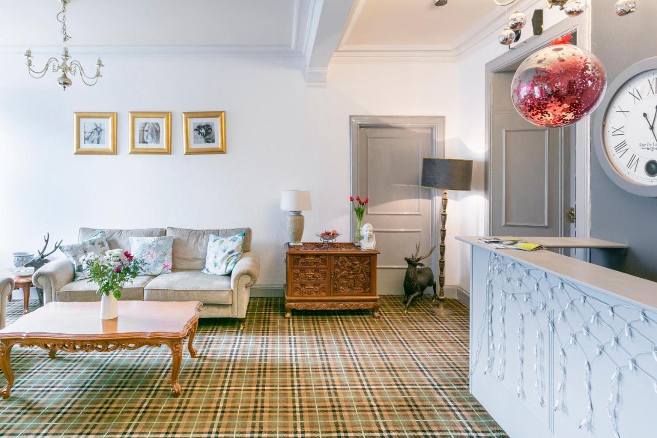 Oyo Lochinvar Hotel Glasgow Eksteriør billede